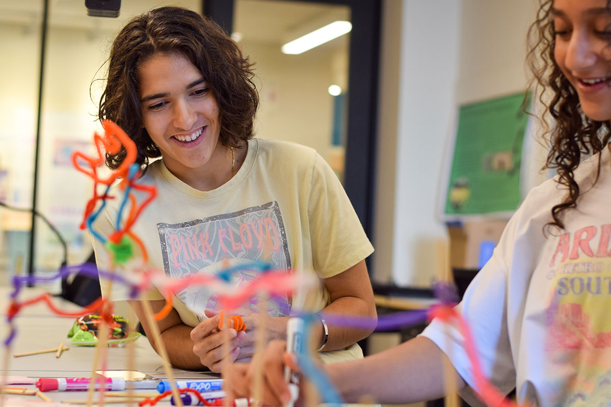  Students working on their Dream City with Imagine Nashville, CMFT