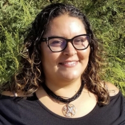 Elizabeth Mendoza Elizabeth Mendoza